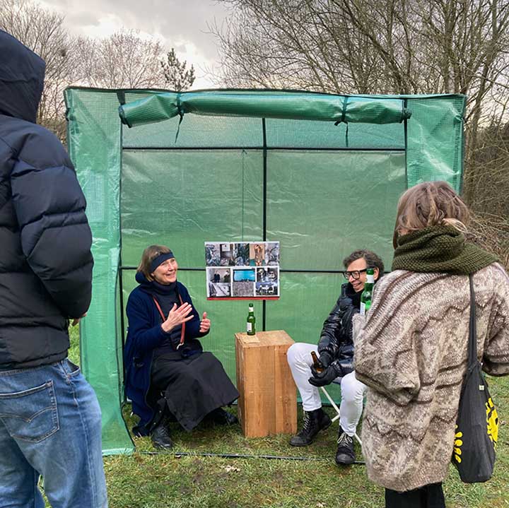 Åsa Hjortzberg Lie, performance with audience in Dorpswijze